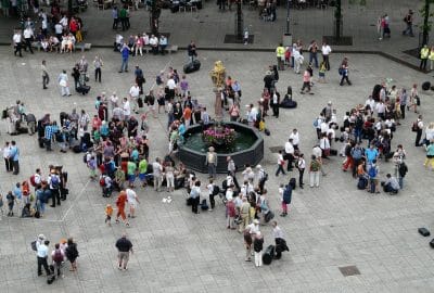 Identifying Crowd Behavior